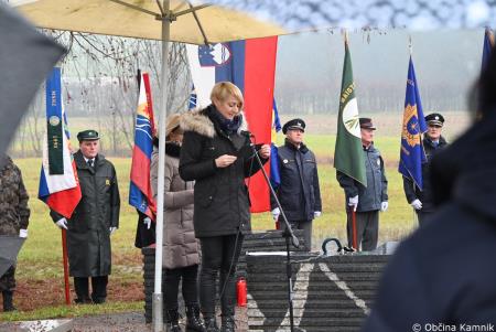 Spominska slovesnost ob spomeniku NOB na Rudniku  (20)
